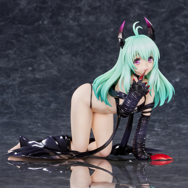 Union Creative To Love-Ru Darkness Run Elsie Jewelria Darkness Ver. Renewal Package Edition Scale Figure