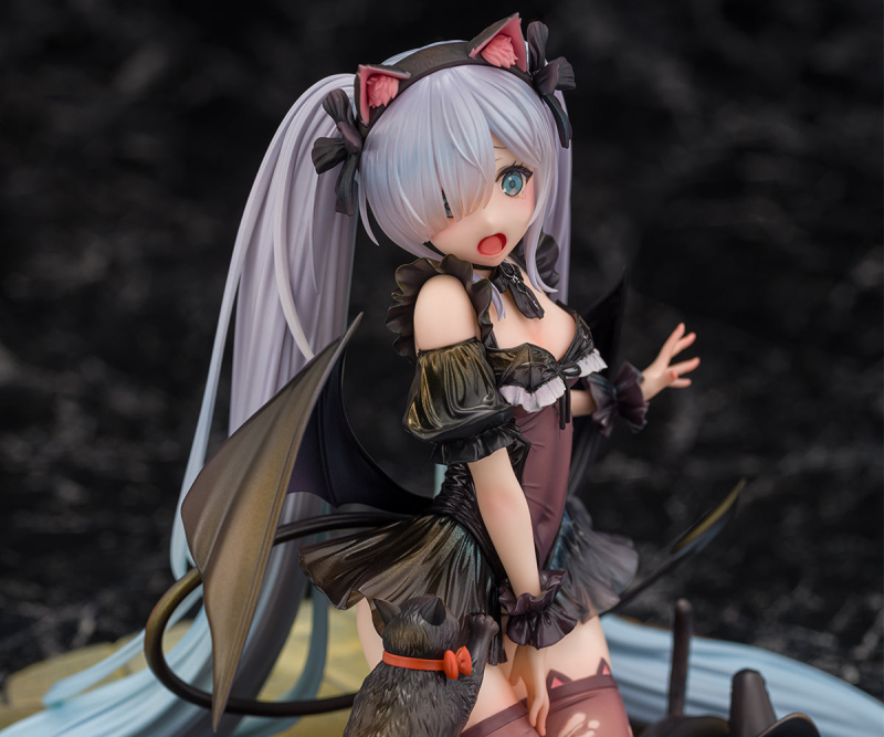 Amiami Azur Lane Janus Fright-Night Scaredy-Cat ver. 1/7 Scale Figure