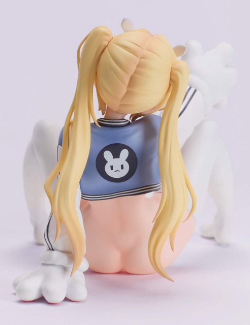CAMELOT Yakyubu chan 1/8 Scale Figure (Bonus)