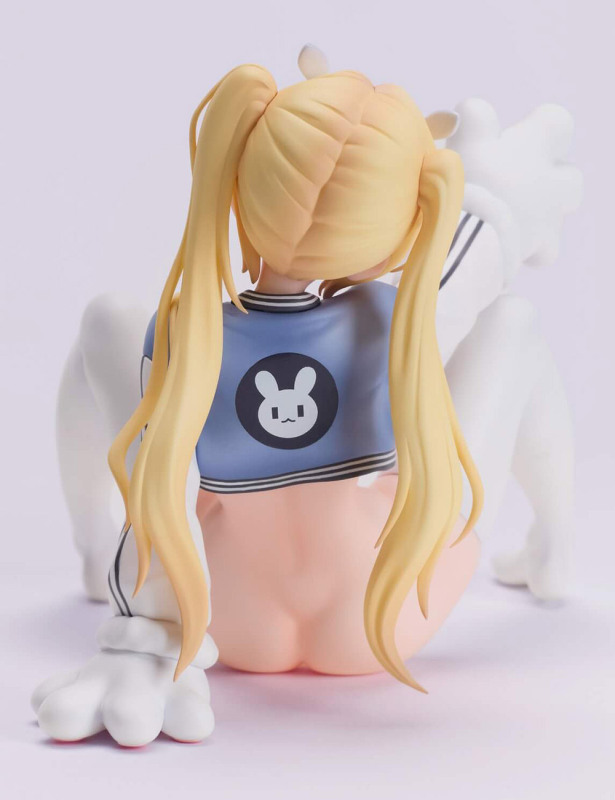 CAMELOT Yakyubu chan 1/8 Scale Figure (Bonus)