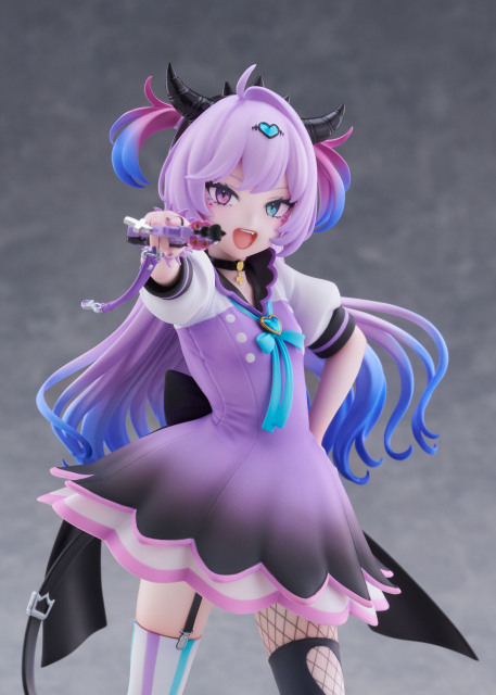 Claynel NEEDY GIRL OVERDOSE Purple Lollipop 1/7 Scale figure