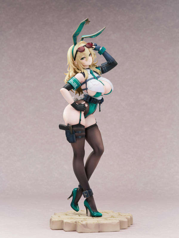 Luminous Box CheLA77 Original Illustration Bunny Cops01 1/6 Scale Figure