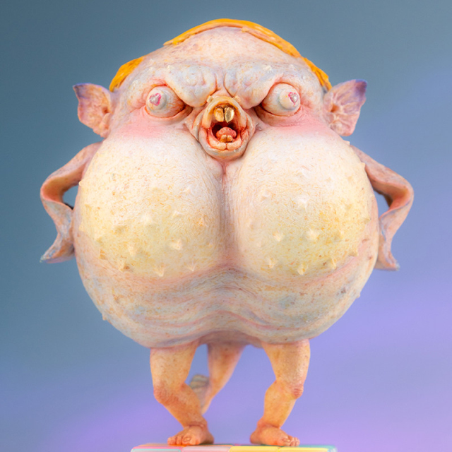 Manas SUM PUFFER Statue