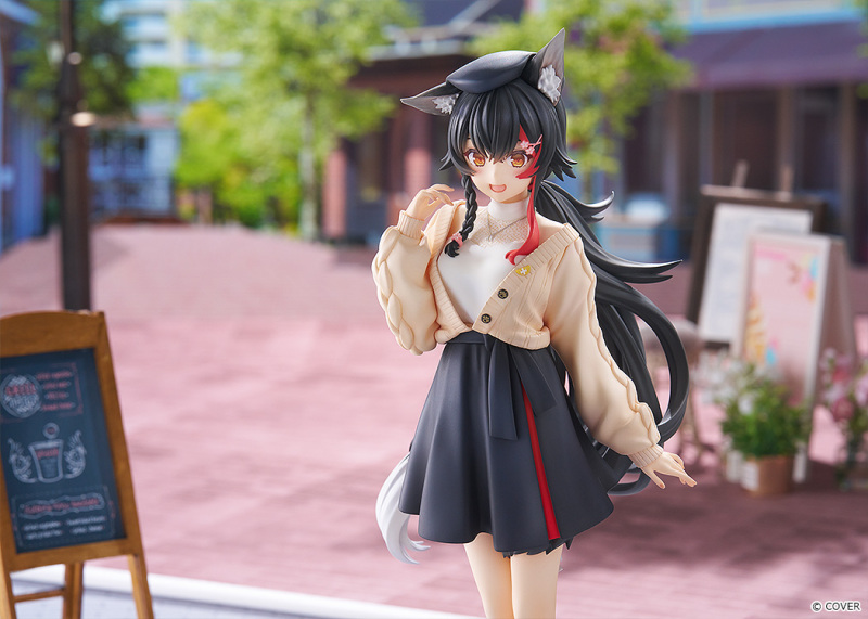 Good Smile Company GSC G S Collection hololive production Ookami Mio Date Style Street Outfit Ver 1/7 Scale Figure