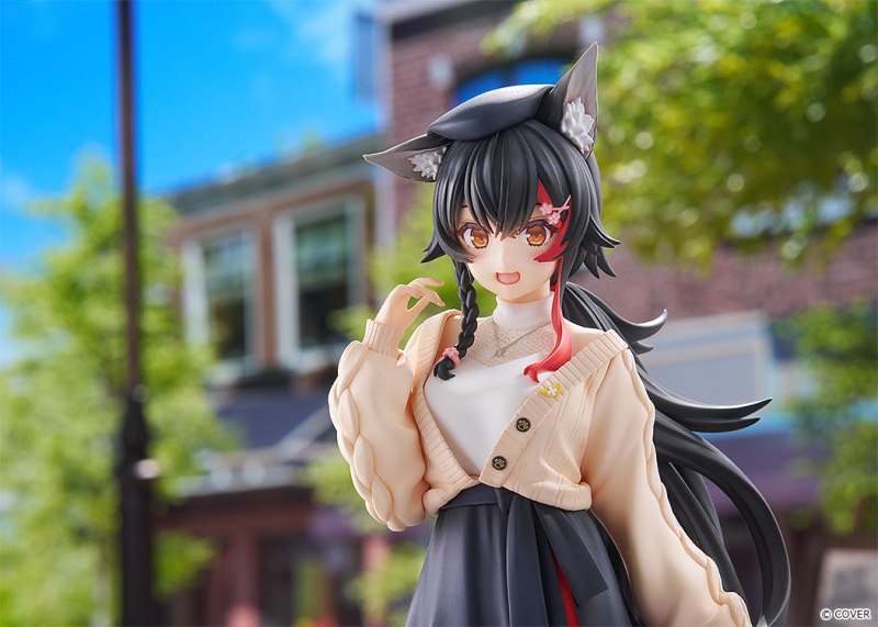 Good Smile Company GSC G S Collection hololive production Ookami Mio Date Style Street Outfit Ver 1/7 Scale Figure
