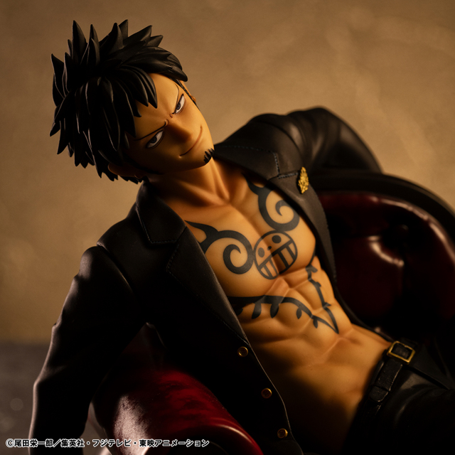 MegaHouse Portrait Of Pirates ONE PIECE S O C Trafalgar Law Ver R 1/8 Scale Figure
