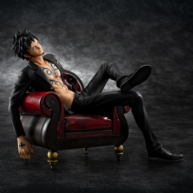 MegaHouse Portrait Of Pirates ONE PIECE S O C Trafalgar Law Ver R 1/8 Scale Figure