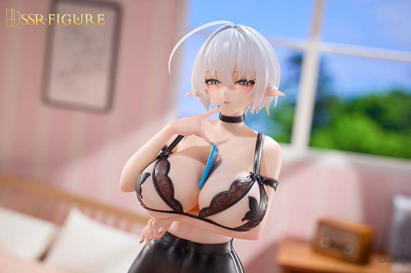 SSR FIGURE Naophilia 1/6 Scale Figure