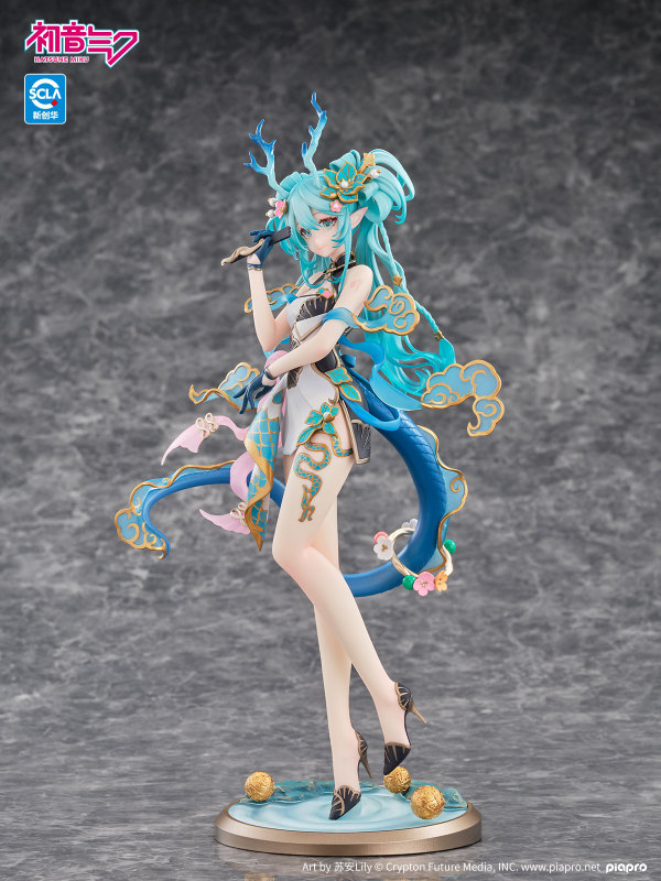 Kaiyodo Hatsune Miku Azure Dragon Ver 1/7 Scale Figure