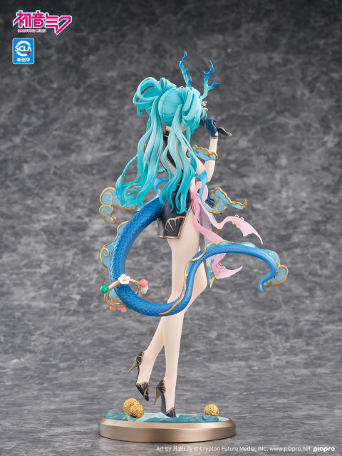 Kaiyodo Hatsune Miku Azure Dragon Ver 1/7 Scale Figure