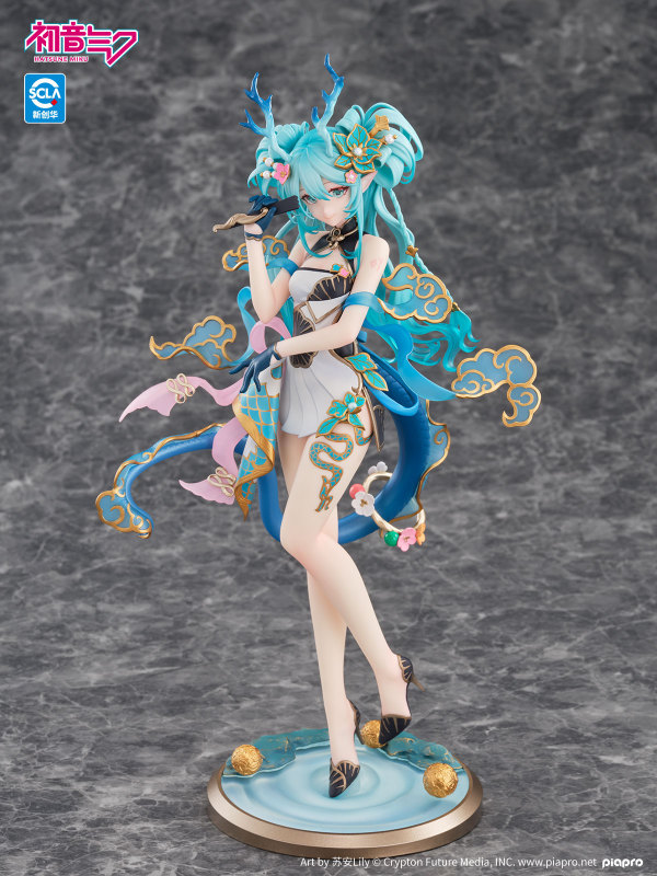 Kaiyodo Hatsune Miku Azure Dragon Ver 1/7 Scale Figure