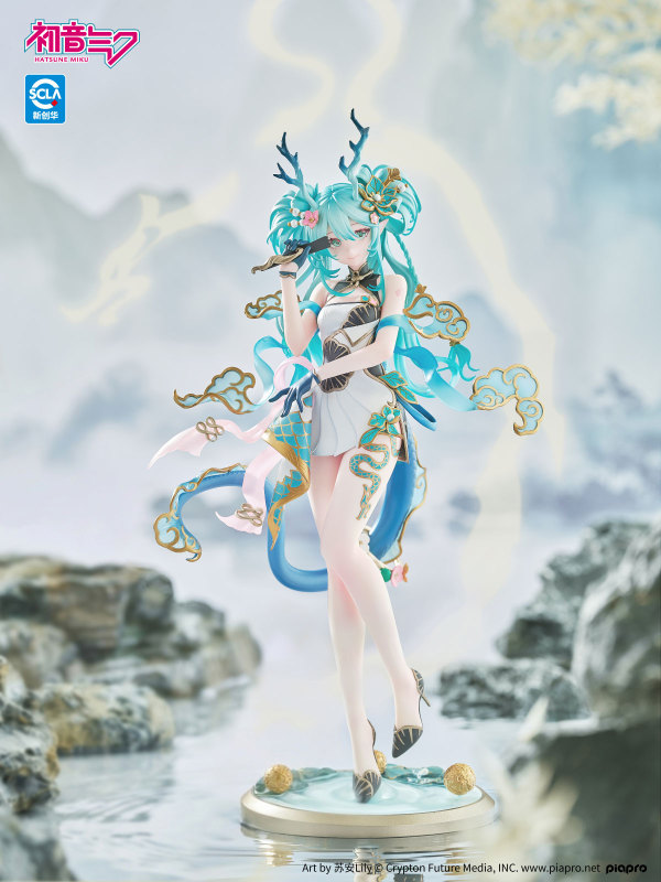 Kaiyodo Hatsune Miku Azure Dragon Ver 1/7 Scale Figure