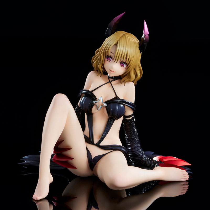 Union Creative UC To Love-Ru Darkness Risa Momioka Darkness ver 1/6 Renewal Package Edition Figure (Reissue)