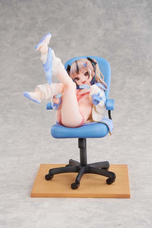 Native x HOTVENUS Original Naisho no Houkago Emika 1/6 Scale Figure (Bonus)