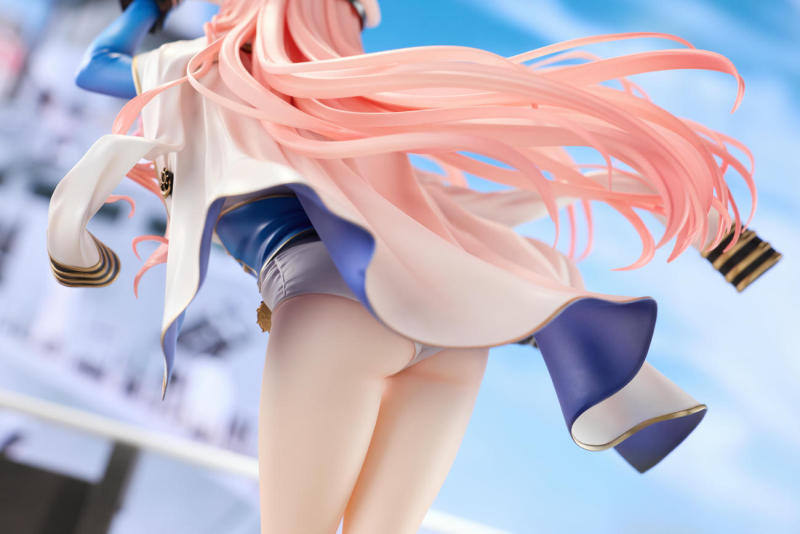 VKEND Brown Dust 2 Ship Admiral Sylvia 1/6 Scale Figure