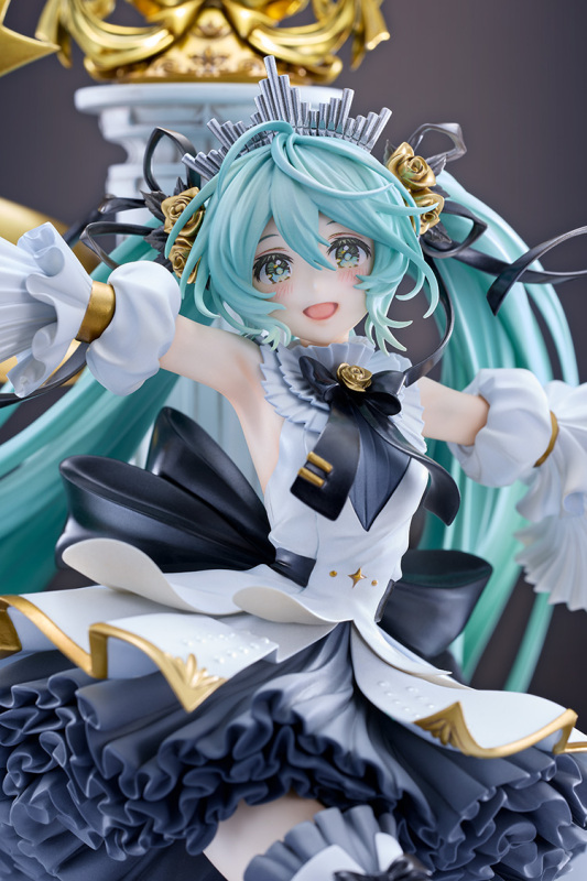 Good Smile Company GSC G S Collection SC Hatsune Miku Symphony 10th Anniversary Ver 1/7 Scale Figure