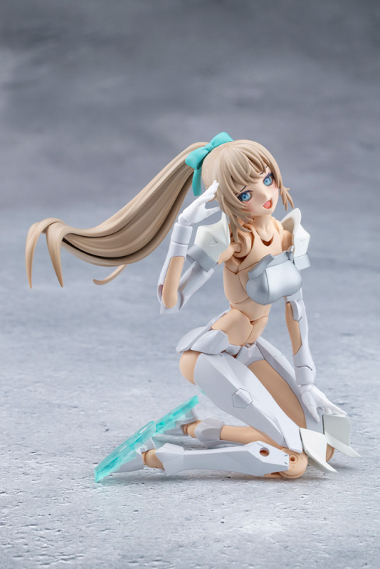 Kotobukiya MEGALOMARIA UNLIMITED UNIVERSE EMULATOR 3 Plastic Model