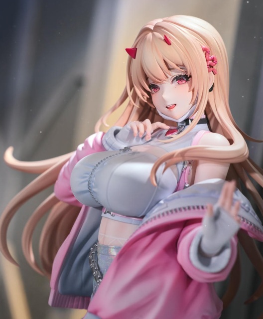 Hobby Sakura Goddess of Victory Nikke Viper Illustration Ver 1/7 Scale Figure