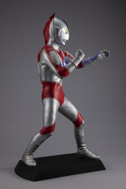 MegaHouse Ultimate Article The Return of Ultraman Scale Figure