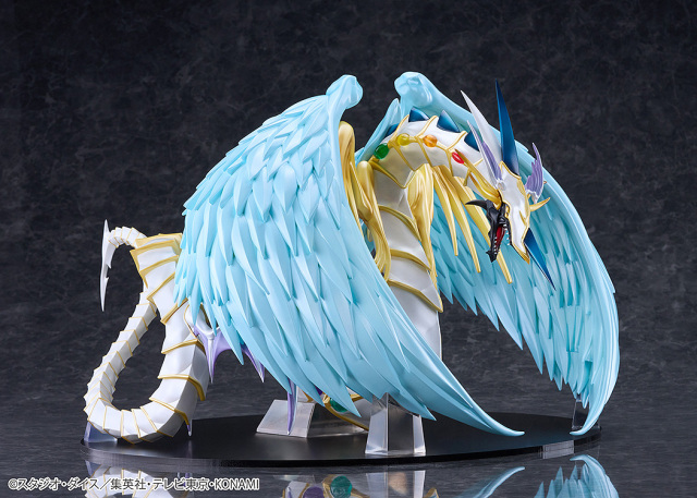 DMM Factory Ultimate Crystal God Rainbow Dragon Figure