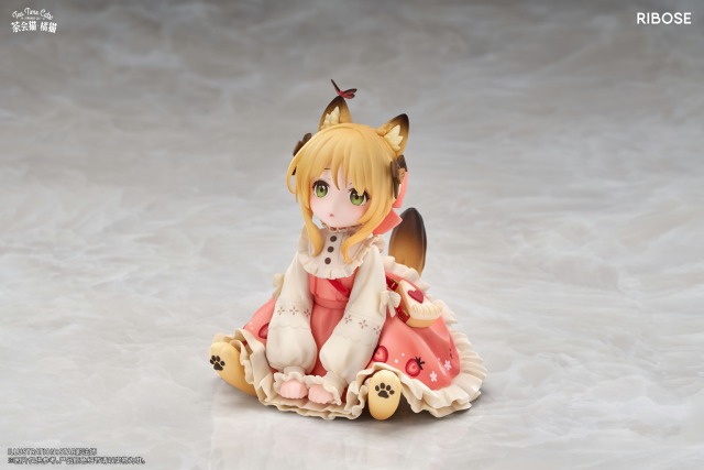 RIBOSE Original Tea Time Cats Orange Cat Figure