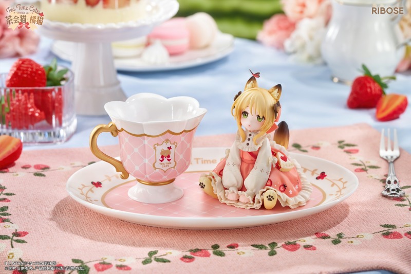 RIBOSE Original Tea Time Cats Orange Cat Figure