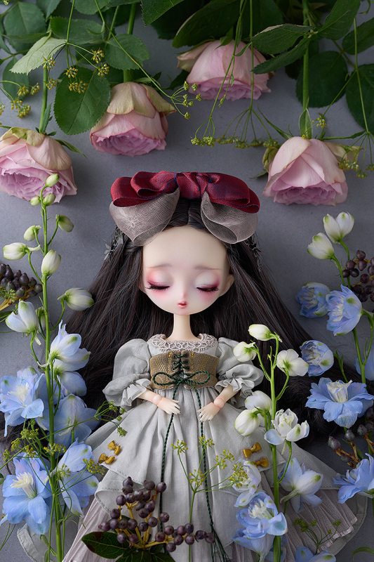 Good Smile Company GSC Harmonia bloom Sophia Snow White Complete Doll
