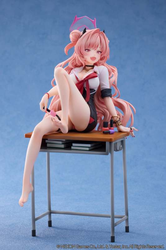 NEONMAX Blue Archive Kirara Memorial Lobby Ver 1/7 Scale Figure