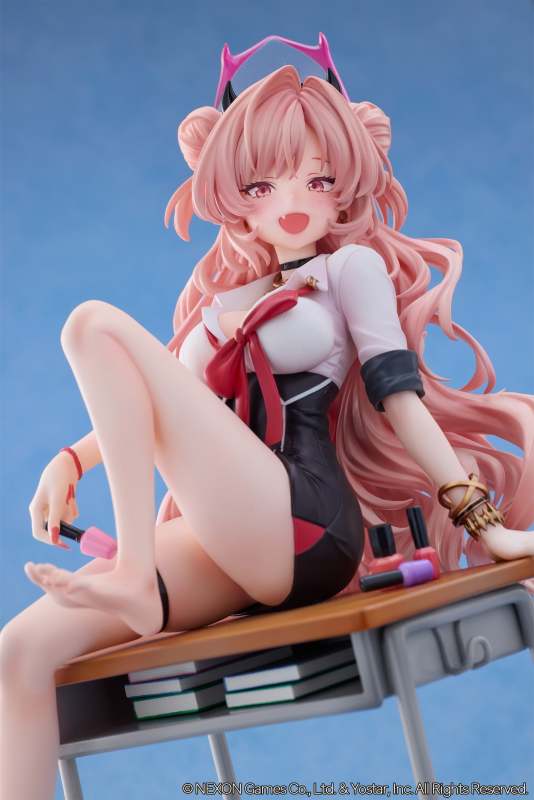 NEONMAX Blue Archive Kirara Memorial Lobby Ver 1/7 Scale Figure