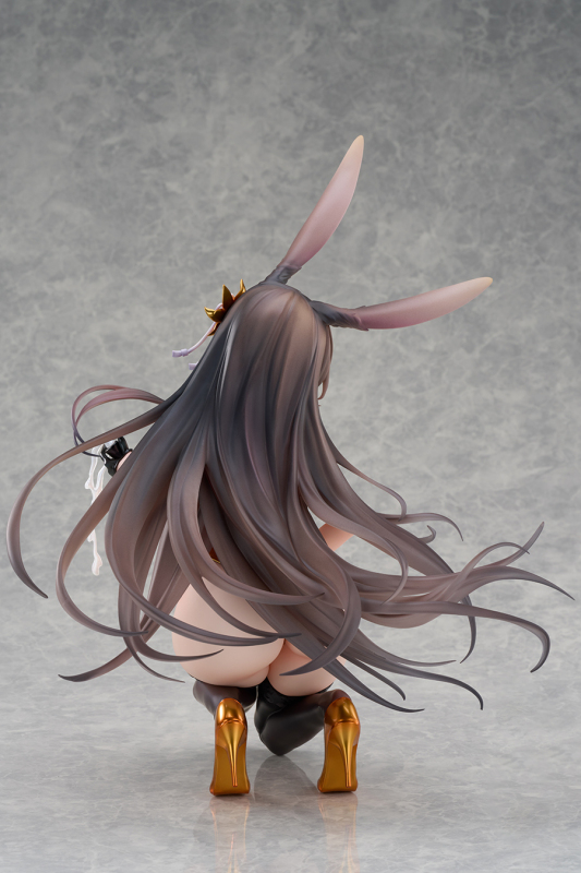 Alphamax Azur Lane Chikuma Premium Prize on the Table ver 1/4 Figure