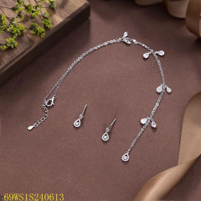 925 Sterling Silver Zircon Necklace and Earring Set