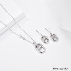 925 Sterling Silver Zircon Necklace and Earring Set