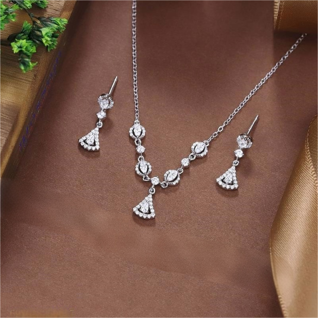 925 Sterling Silver Zircon Necklace and Earring Set