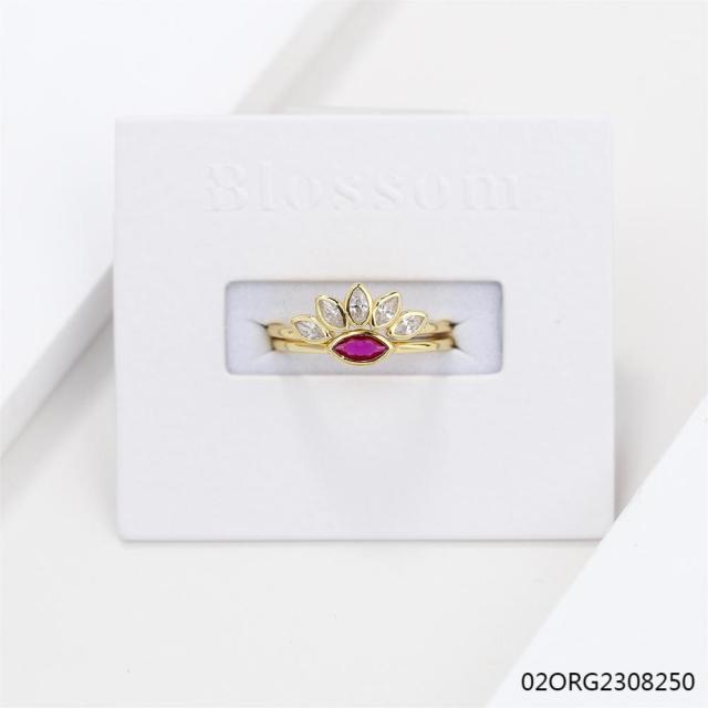 خاتم نسائي مرصع بالزركونيا الفضية