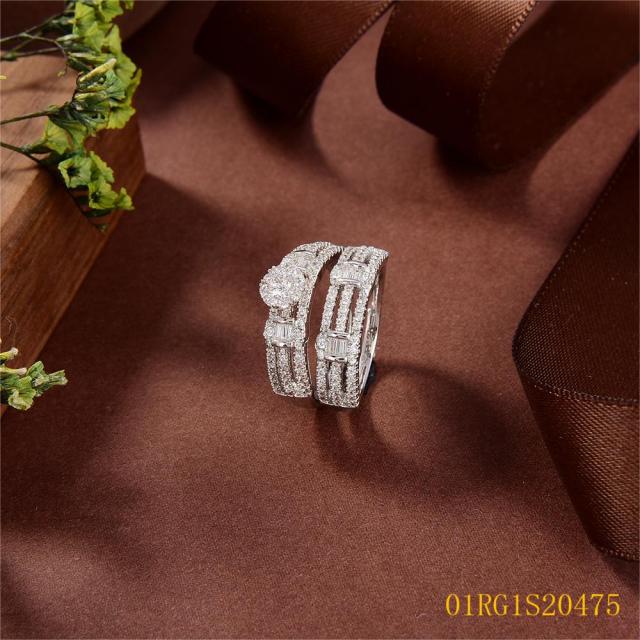 خاتم نسائي مرصع بالزركونيا الفضية