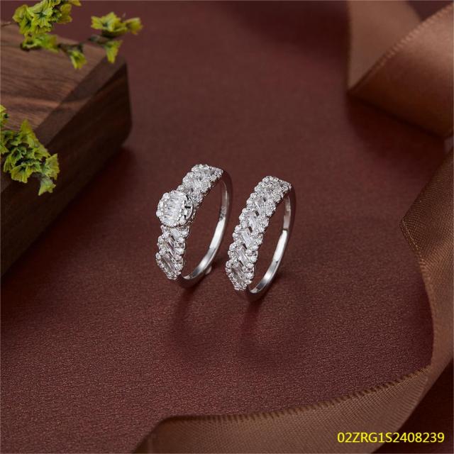 خاتم نسائي مرصع بالزركونيا الفضية