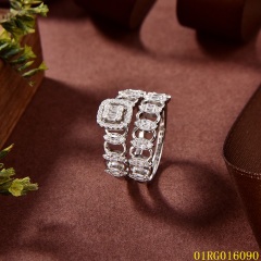 خاتم نسائي مرصع بالزركونيا الفضية