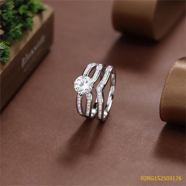 خاتم نسائي مرصع بالزركونيا الفضية