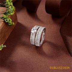 خاتم نسائي مرصع بالزركونيا الفضية