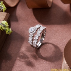 خاتم نسائي مرصع بالزركونيا الفضية