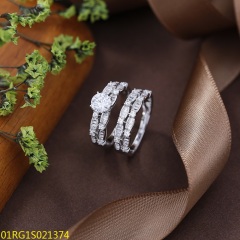 خاتم نسائي مرصع بالزركونيا الفضية