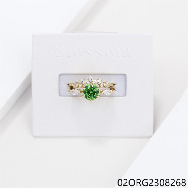 خاتم نسائي مرصع بالزركونيا الفضية