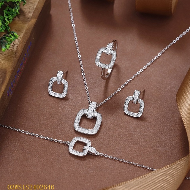طقم مجوهرات صيفي من الفضة 925 مرصع بالزركونيا المكعبة