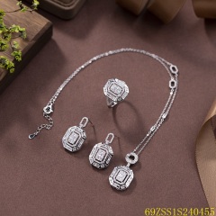 طقم مجوهرات زفاف من الفضة عيار 925 مرصع بالزركون