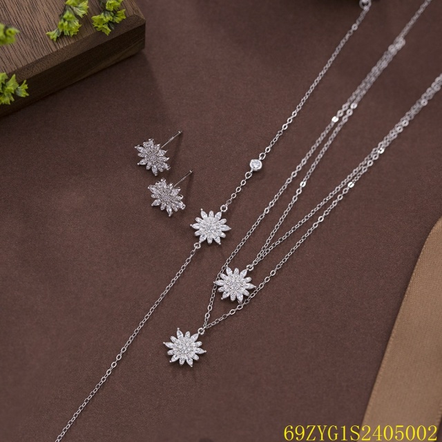 طقم مجوهرات زفاف من الفضة عيار 925 مرصع بالزركون