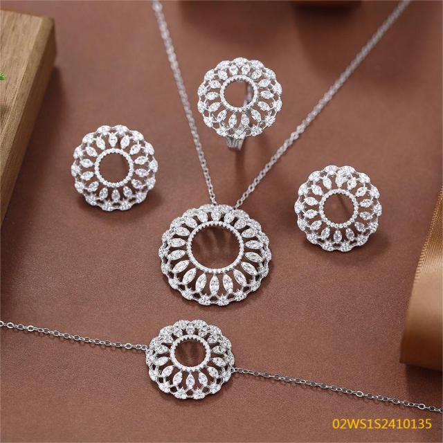 طقم مجوهرات صيفي من الفضة 925 مرصع بالزركونيا المكعبة