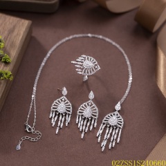 طقم مجوهرات زفاف من الفضة عيار 925 مرصع بالزركون