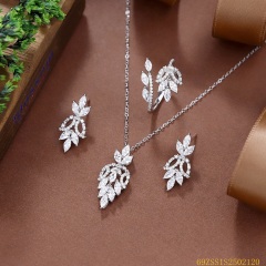 طقم مجوهرات زفاف من الفضة عيار 925 مرصع بالزركون