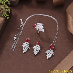 طقم مجوهرات زفاف من الفضة عيار 925 مرصع بالزركون