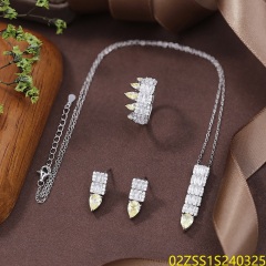 طقم مجوهرات زفاف من الفضة عيار 925 مرصع بالزركون